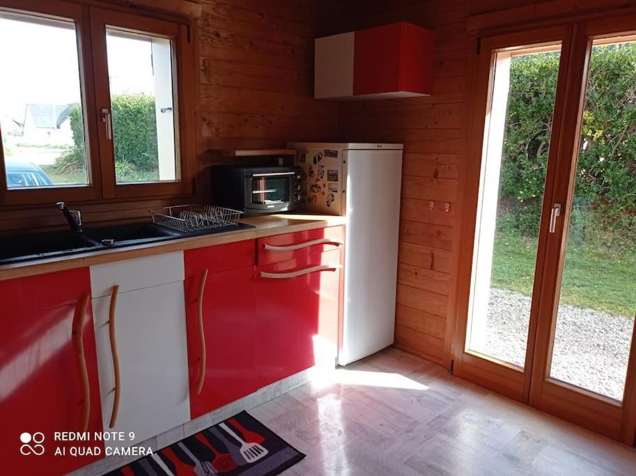 Chalet Familial En Bois A 150 M De La Mer Santec Exterior foto