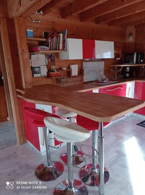 Chalet Familial En Bois A 150 M De La Mer Santec Exterior foto